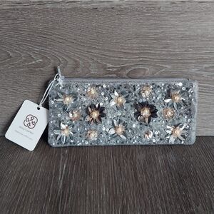 Daisy Fuentes Silver Color Beaded Sequin Jewelry Bag Cosmetic Pouch